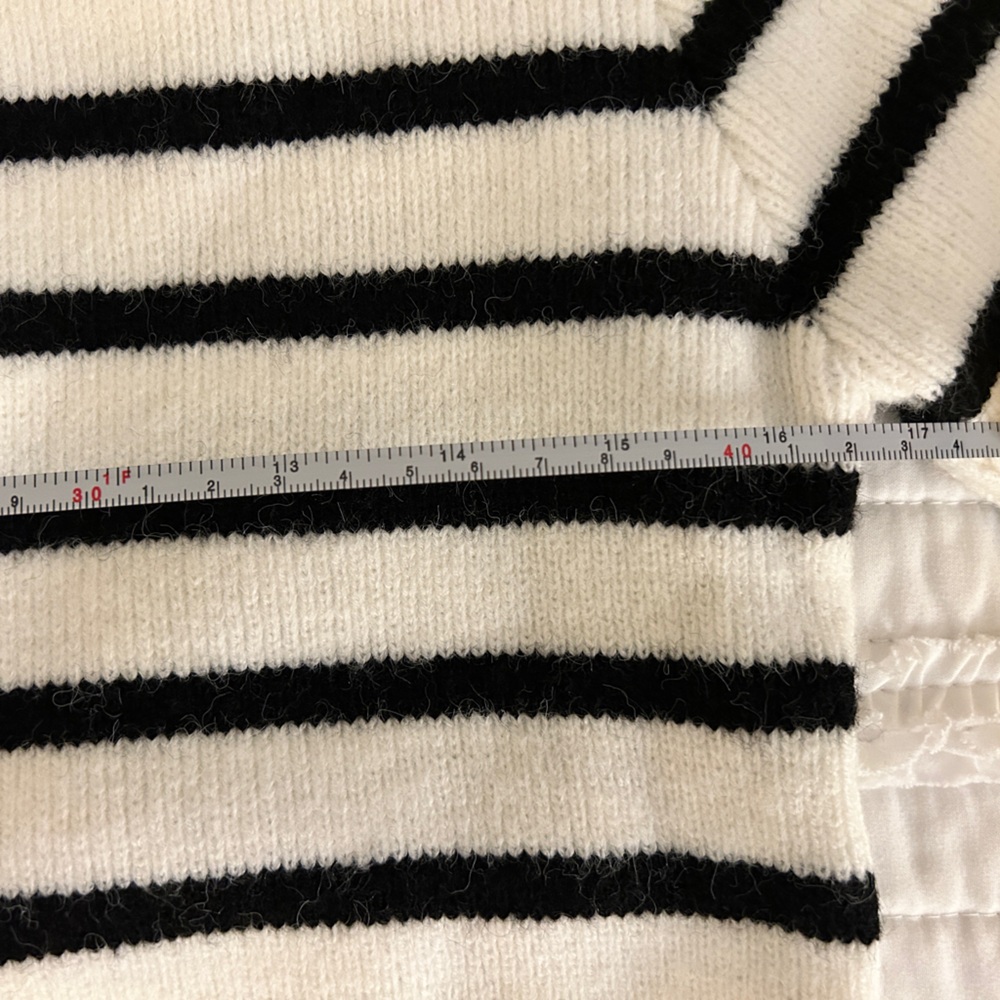 Striped Button Front Cardigan - Picture 4 of 12